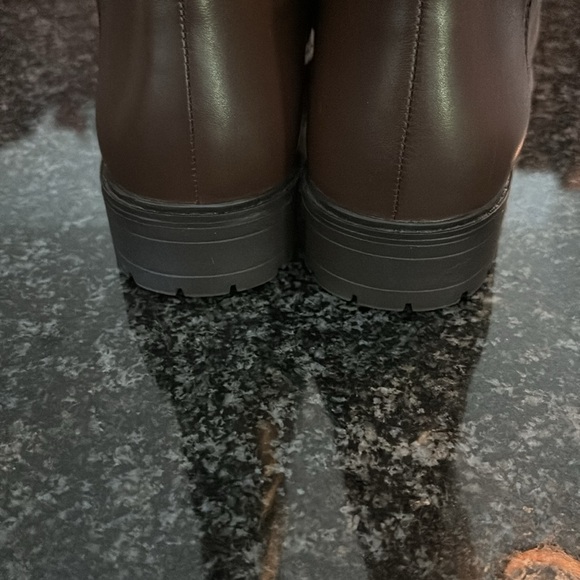 Worn once Coach riding boot - Picture 5 of 12